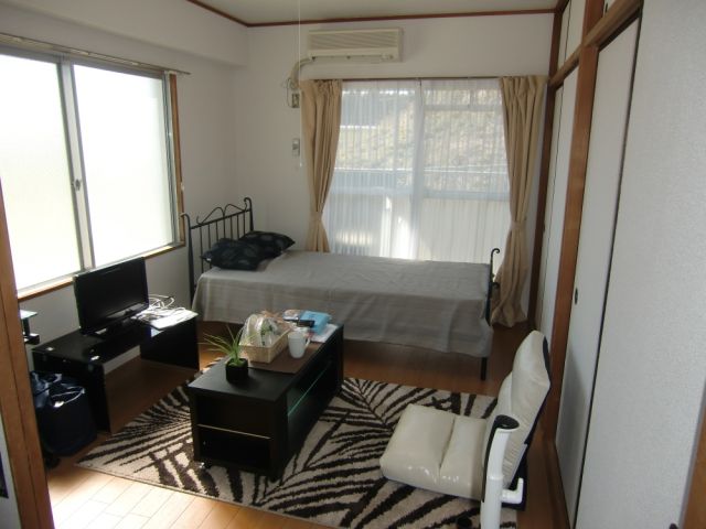 Living and room