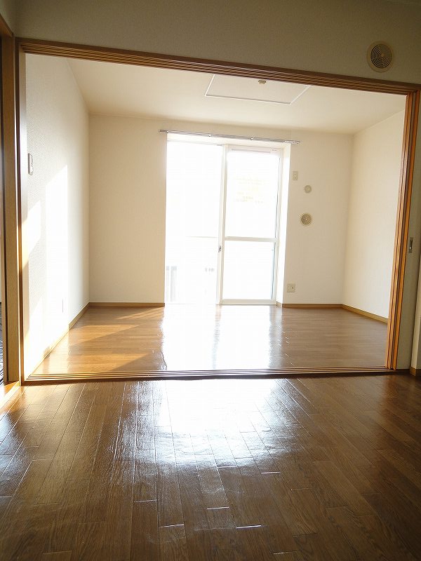 Living and room