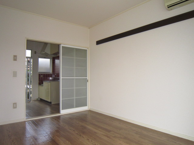 Living and room