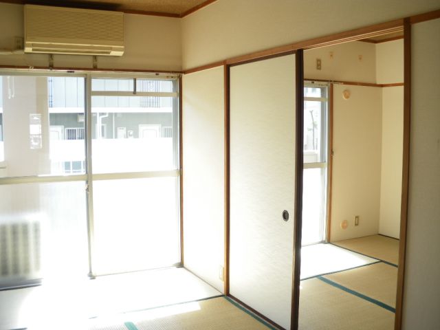 Living and room
