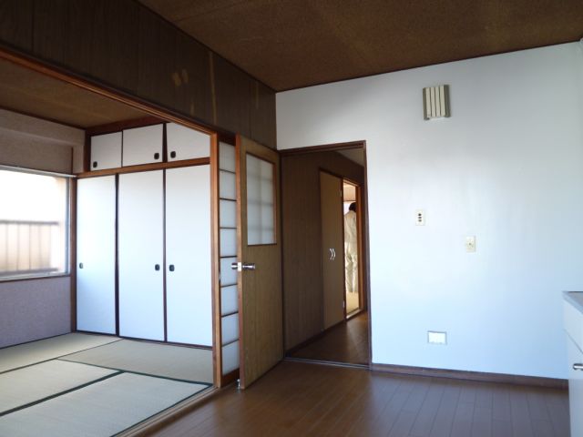 Living and room