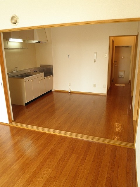 Living and room