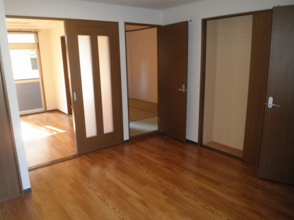 Living and room