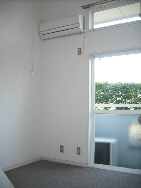 Other room space