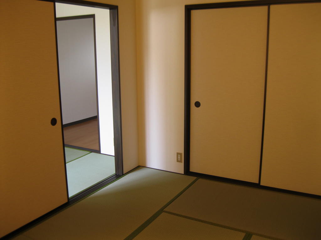 Other room space