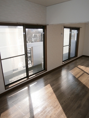 Living and room