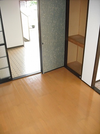 Living and room