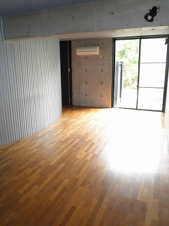 Living and room
