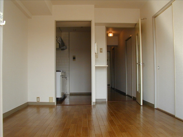 Living and room