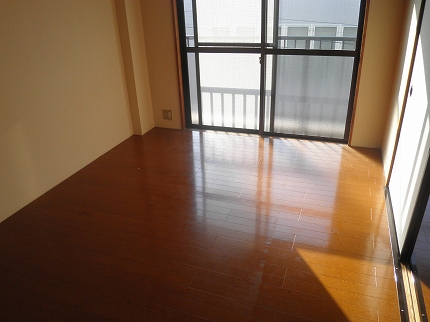 Living and room