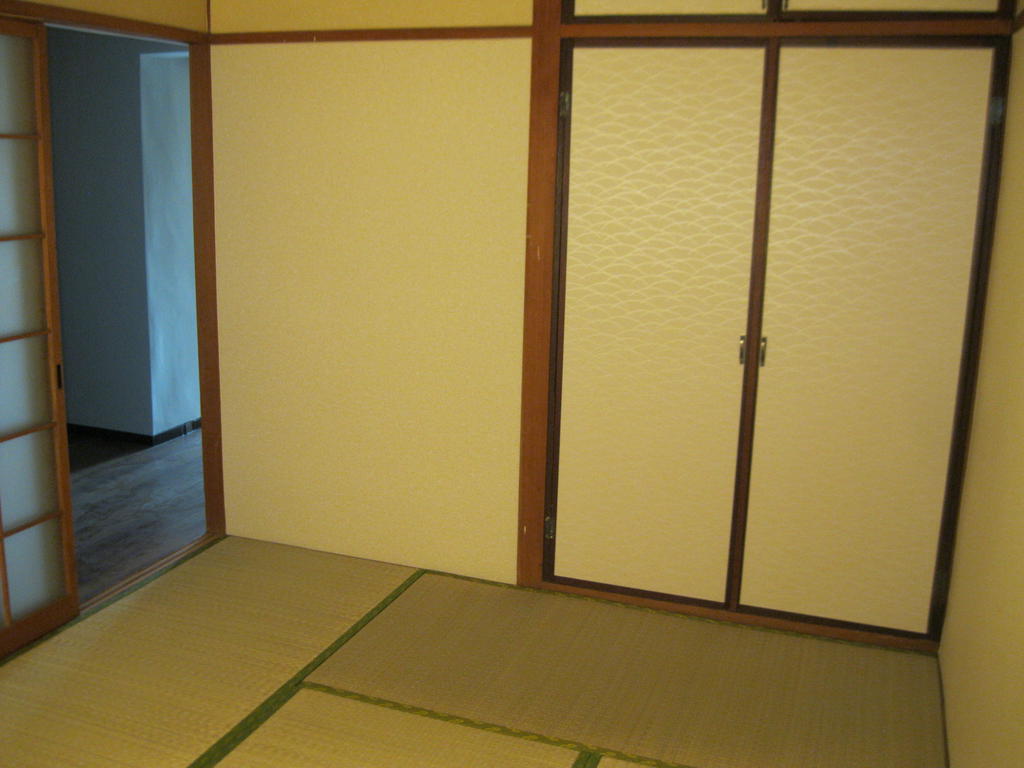 Other room space