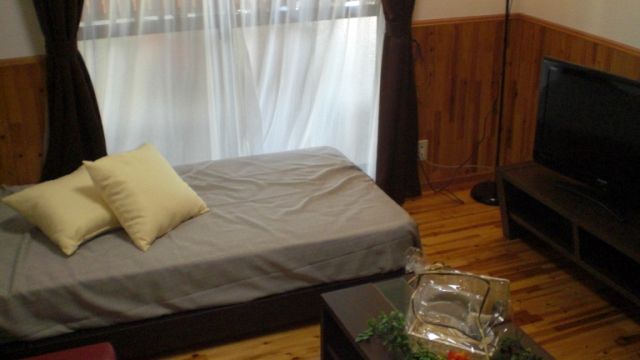 Living and room