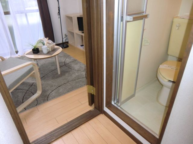 Living and room