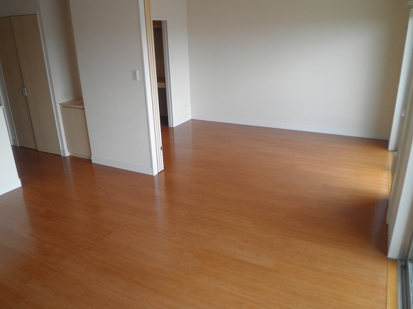 Living and room