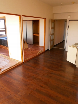 Living and room