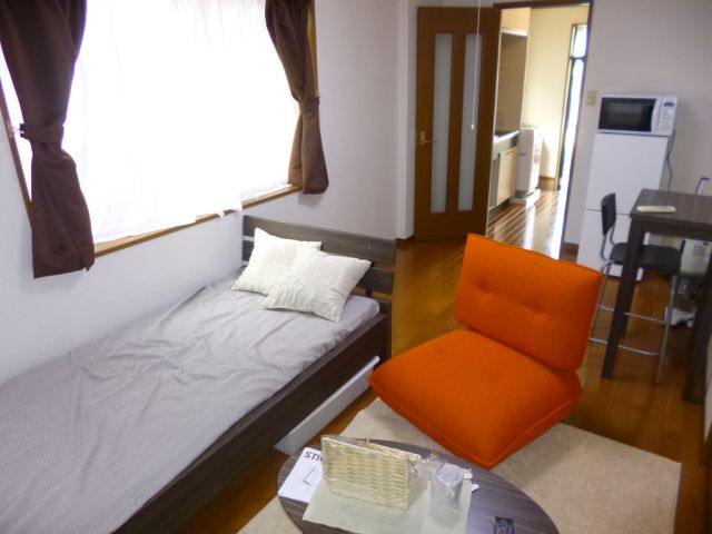 Living and room