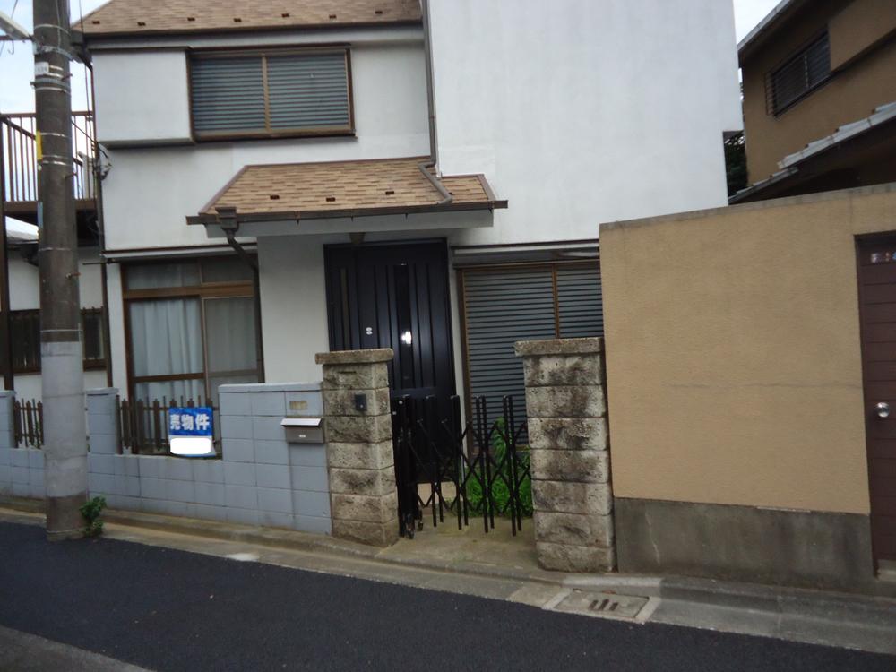 Local photos, including front road