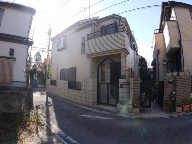 Local appearance photo