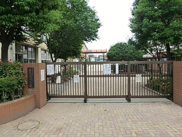 Junior high school. 879m to Nerima Nerima-east junior high school