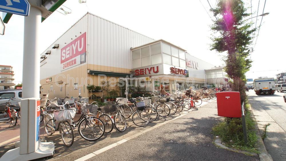 Supermarket. Seiyu Seki, Mie 1109m to shop