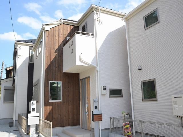 Local appearance photo. B Building Completion
