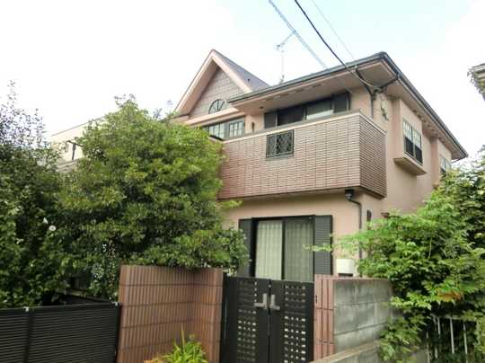Local appearance photo. appearance The appearance of the tiled impressive property.