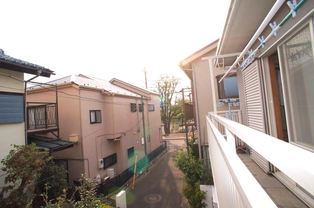 View photos from the dwelling unit. View from local (September 2013) Shooting
