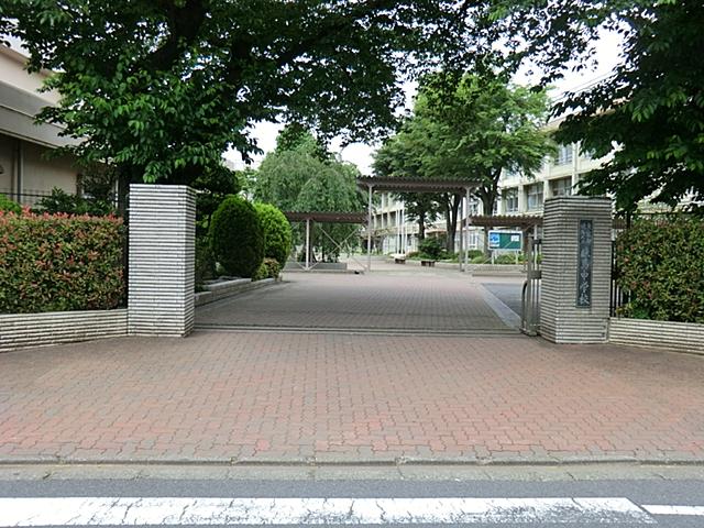 Junior high school. 1106m to Nerima Nerima Junior High School