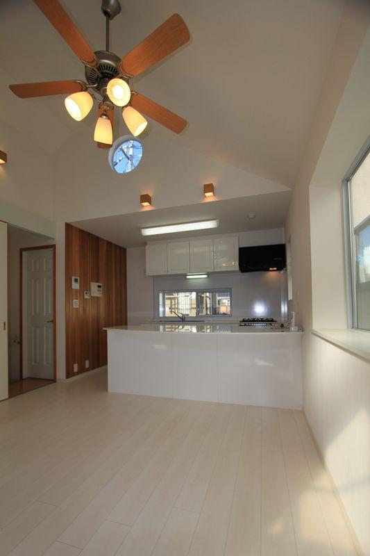 Living. Shakujii Park Detached